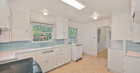 150 Marshall Ave, Woodland, CA 95695 Photo