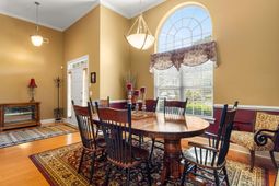 104 Long Cove Bend photo 4