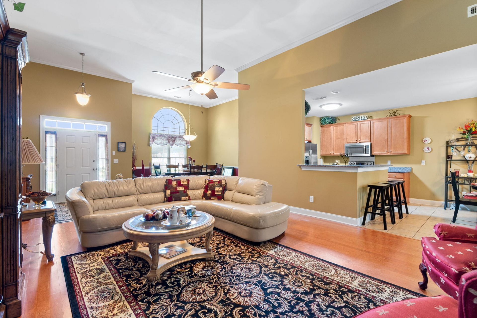 104 Long Cove Bend Photo 7