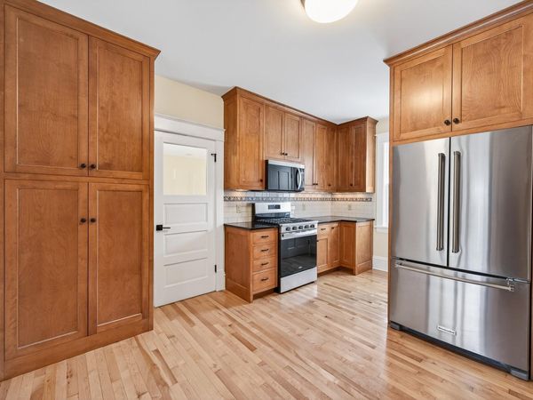 2302 Brewster Street, Saint Paul, MN 55108