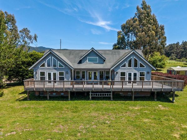 43700 Creamery Lane, Manchester, CA 95459