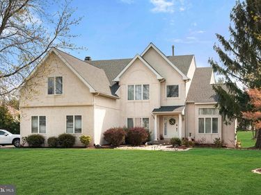 18 DARTMOUTH LANE, RICHBORO, PA 18954