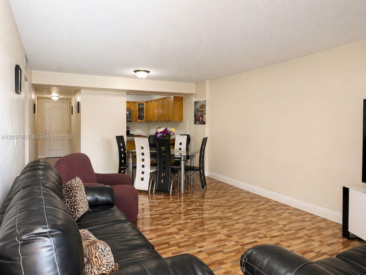 1910 W 56th St , Unit 3121B, Hialeah, FL 33012 Photo
