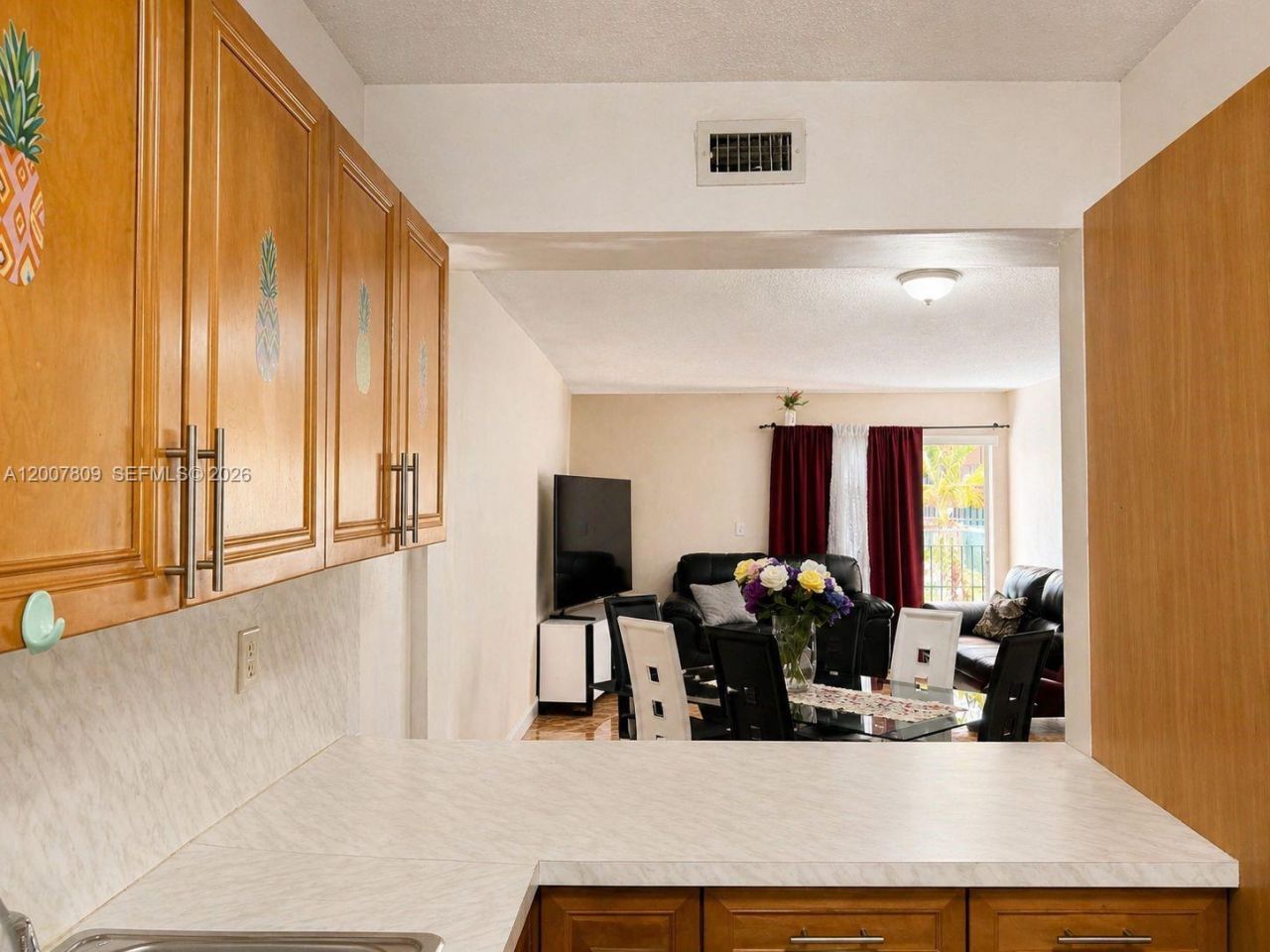 1910 W 56th St , Unit 3121B, Hialeah, FL 33012 Photo