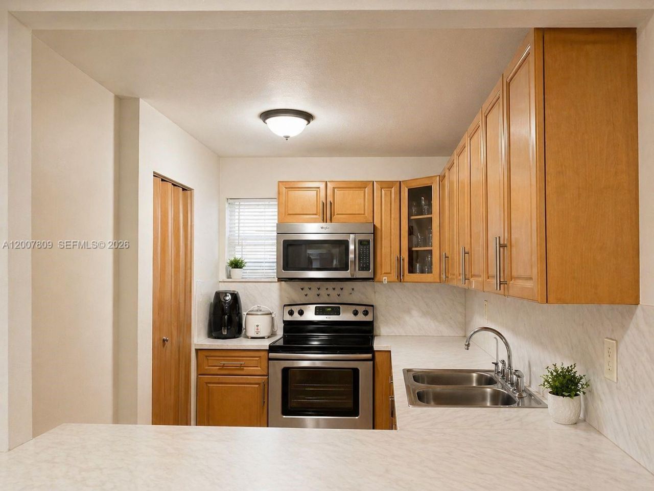 1910 W 56th St , Unit 3121B, Hialeah, FL 33012 Photo
