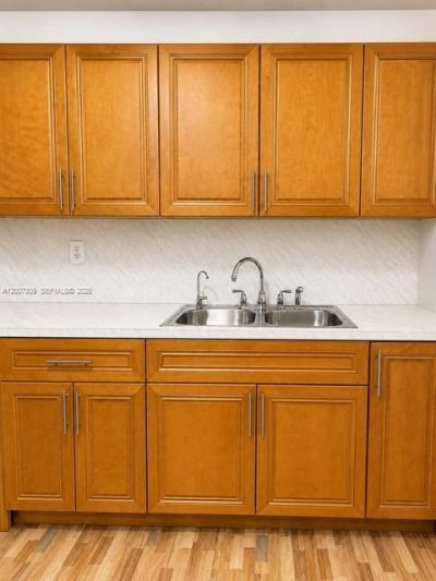 1910 W 56th St , Unit 3121B, Hialeah, FL 33012 Photo