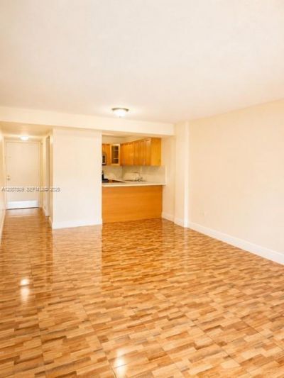 1910 W 56th St , Unit 3121B, Hialeah, FL 33012 Photo