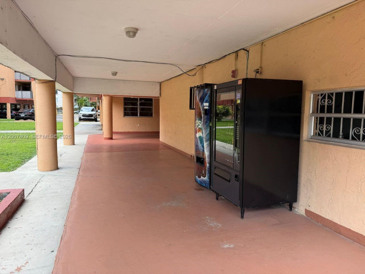 1910 W 56th St , Unit 3121B, Hialeah, FL 33012 Photo