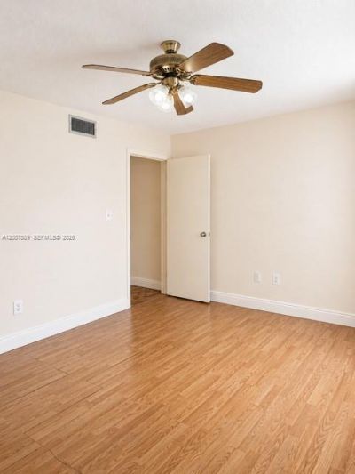 1910 W 56th St , Unit 3121B, Hialeah, FL 33012 Photo