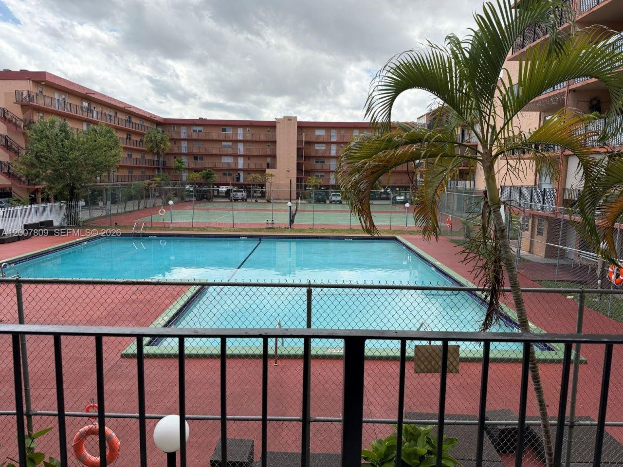 1910 W 56th St , Unit 3121B, Hialeah, FL 33012 Photo