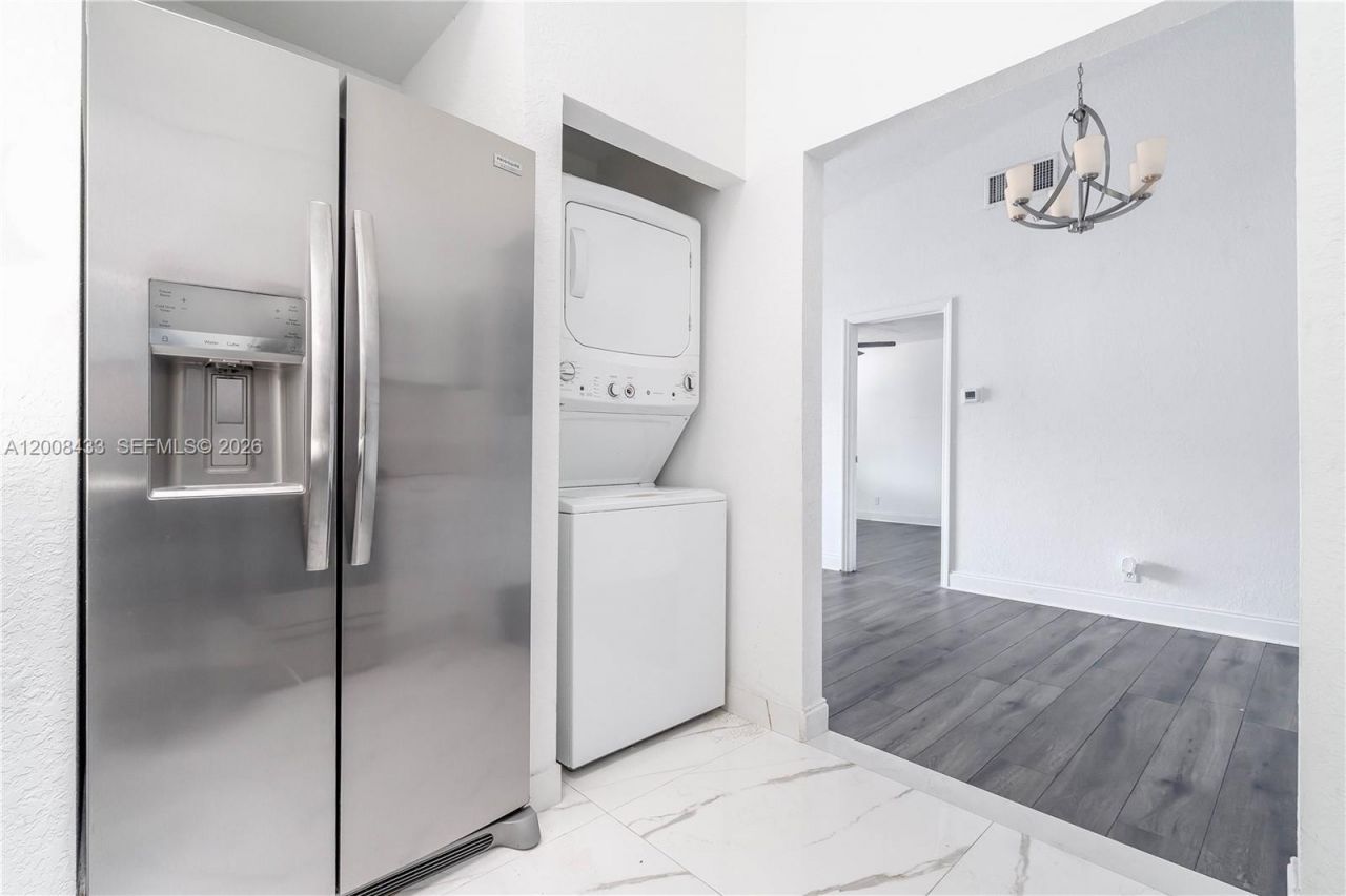 9804 NW 37th St , Unit 3E, Sunrise, FL 33351 Photo