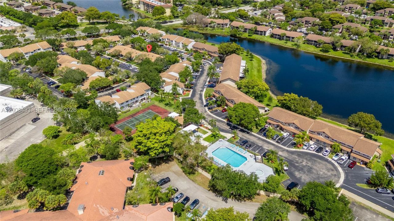 9804 NW 37th St , Unit 3E, Sunrise, FL 33351 Photo