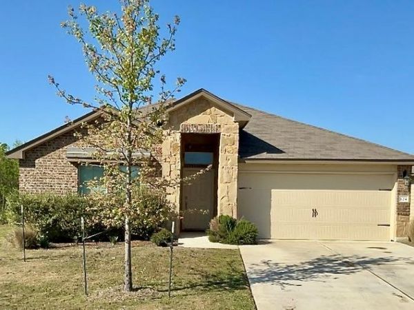 124 Marcel CT, Taylor, TX 76574