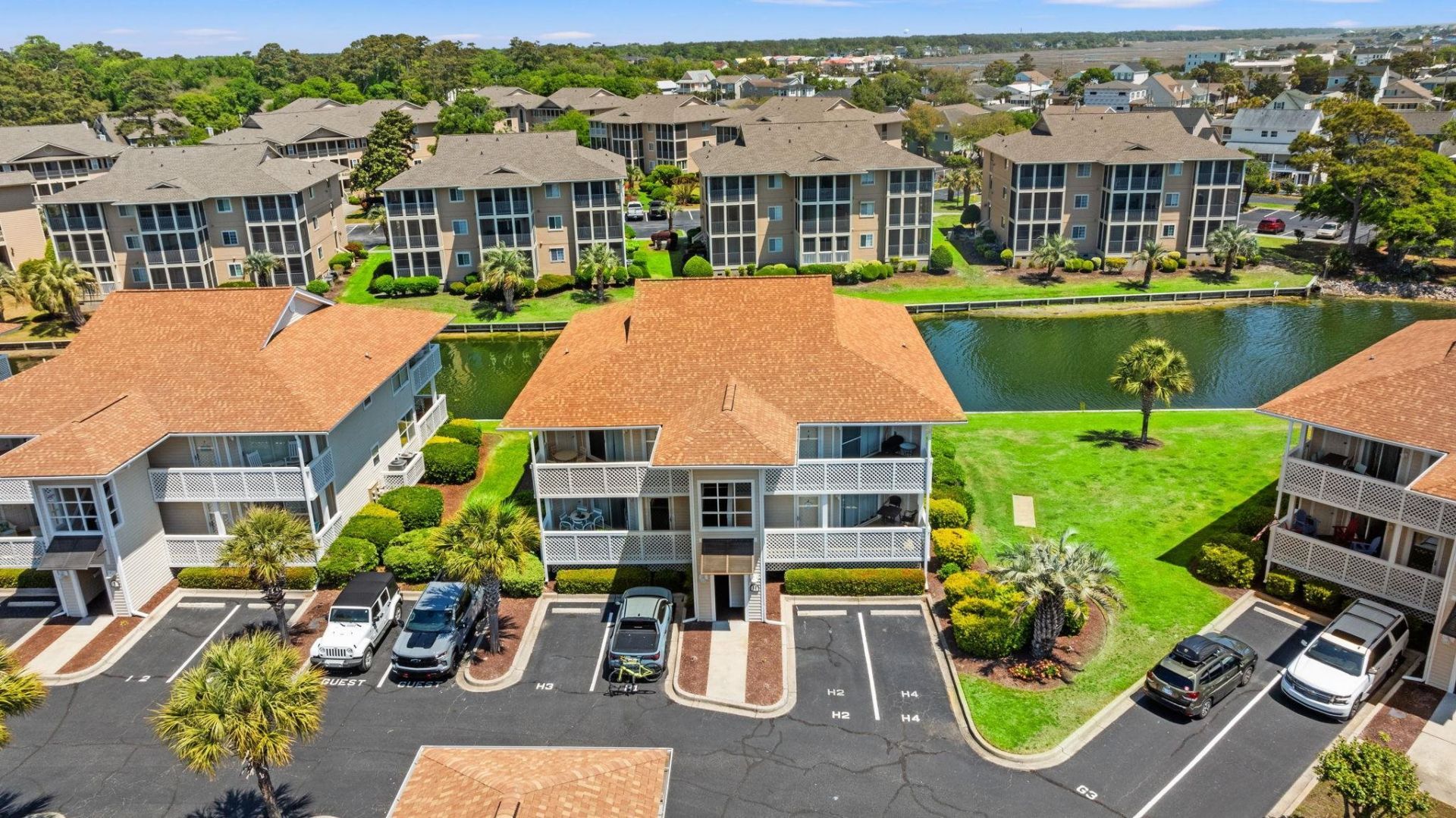 300 Shorehaven Dr. Photo 32