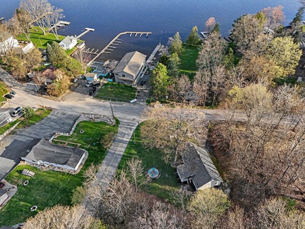 5989 Barnhart Road, Ludington, MI 49431