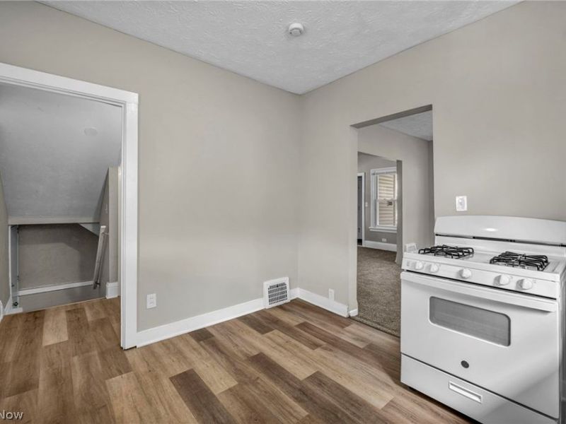 936 Selwyn Road, Cleveland Heights, OH 44112 Photo 12