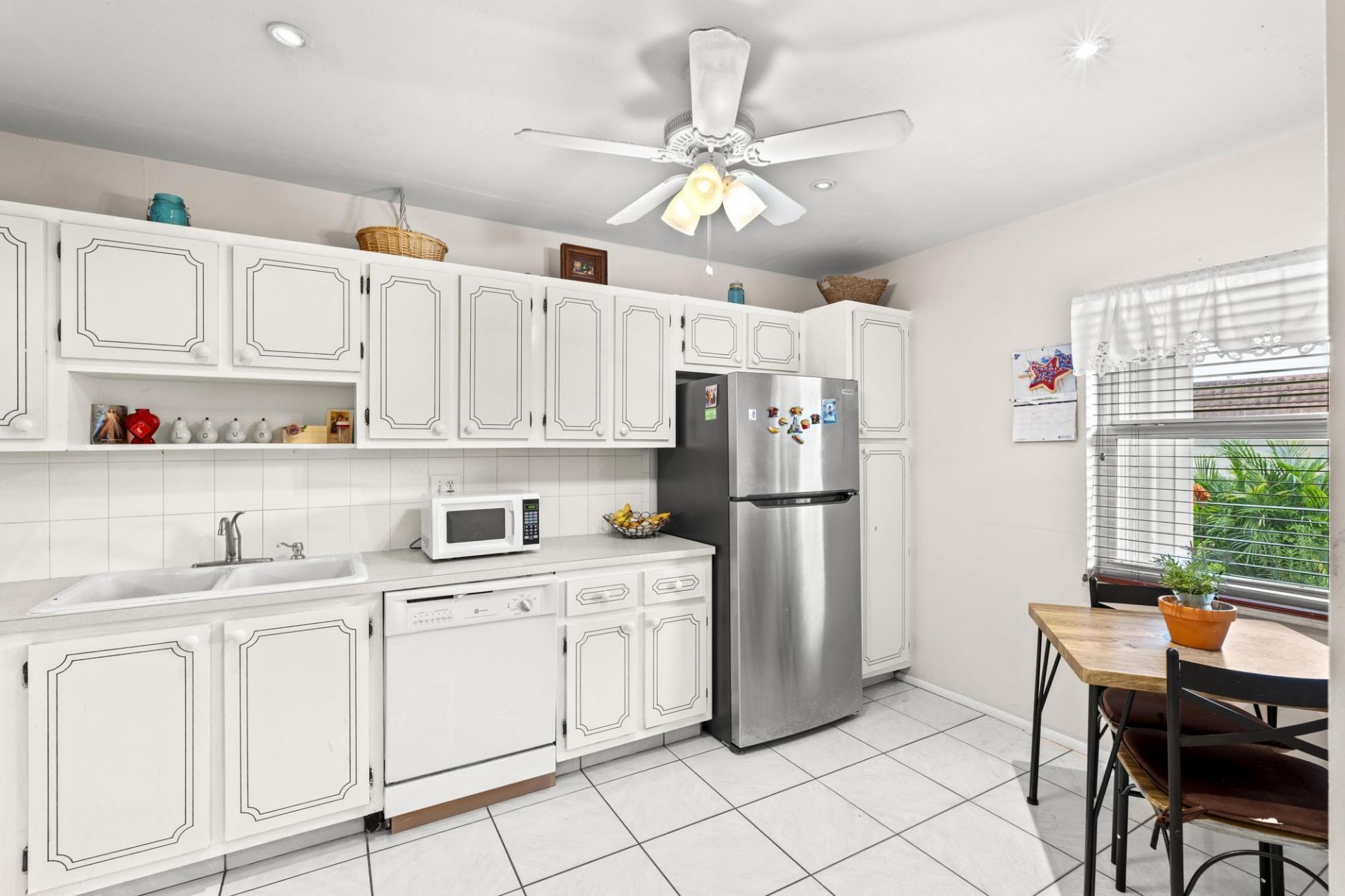 5775 W Fernley Dr Drive W, Unit 134, West Palm Beach, FL 33415 Photo