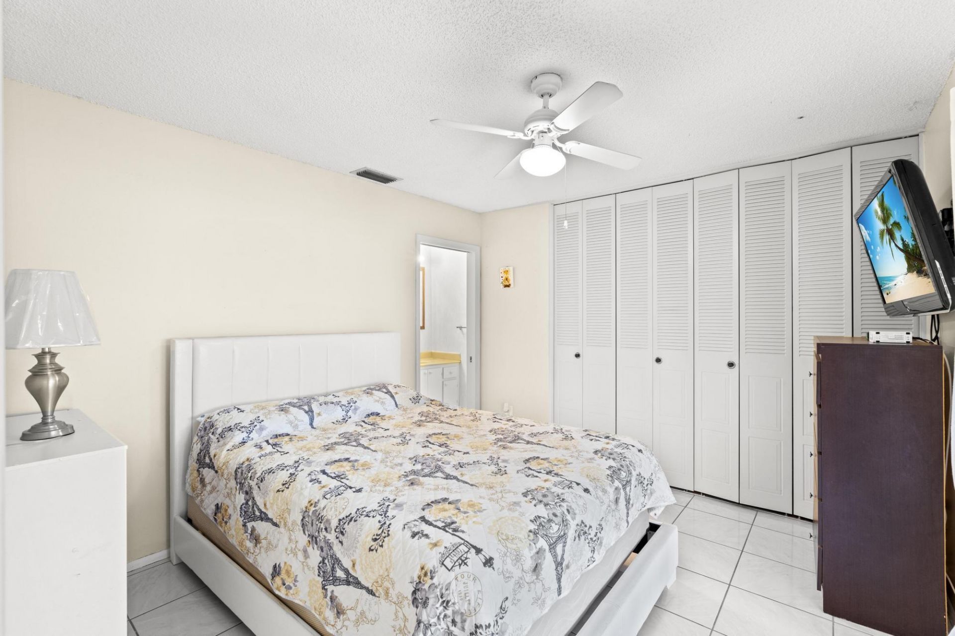 5775 W Fernley Dr Drive W, Unit 134, West Palm Beach, FL 33415 Photo