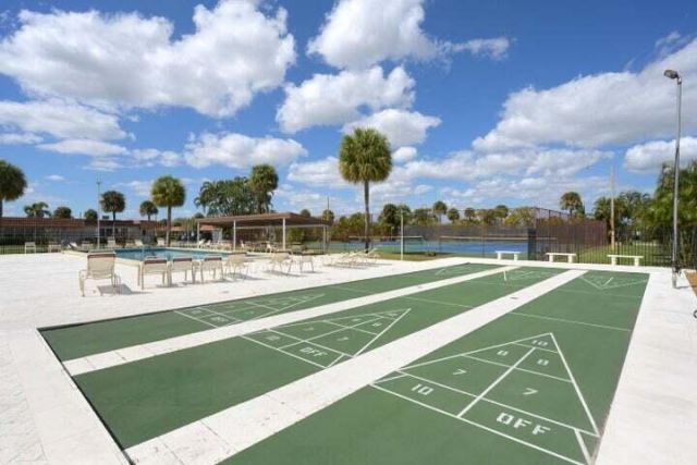 5775 W Fernley Dr Drive W, Unit 134, West Palm Beach, FL 33415 Photo