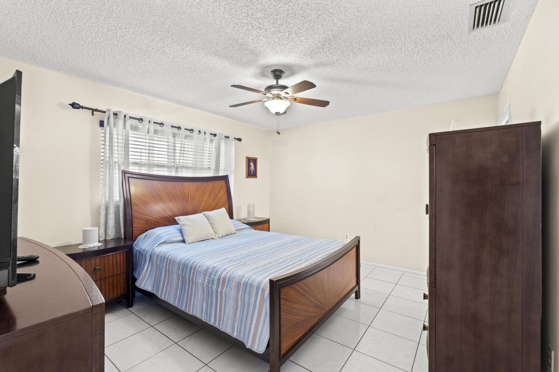 5775 W Fernley Dr Drive W, Unit 134, West Palm Beach, FL 33415 Photo