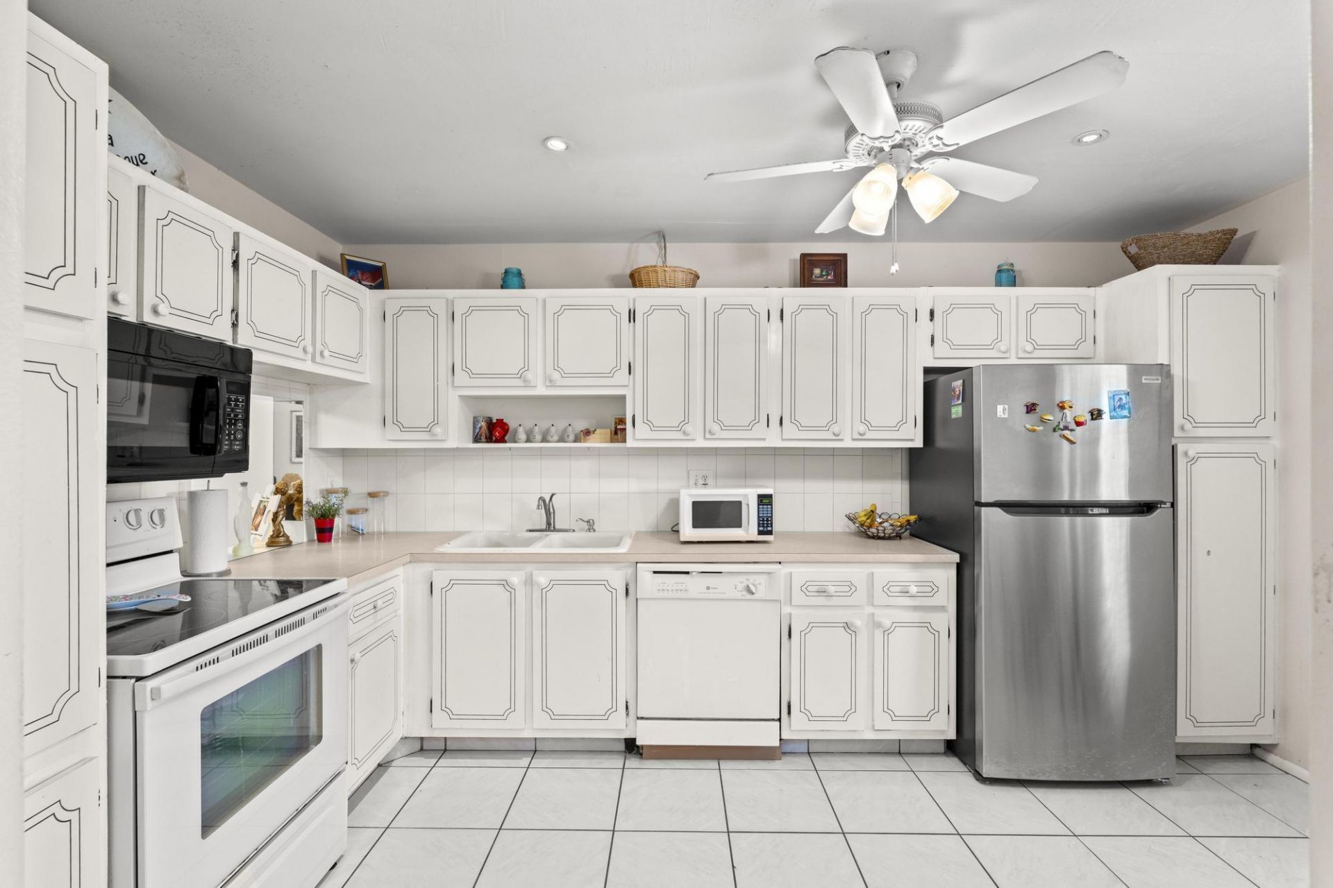 5775 W Fernley Dr Drive W, Unit 134, West Palm Beach, FL 33415 Photo