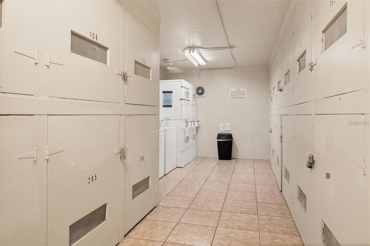 3350 S Osprey Avenue, Unit 209A, Sarasota, FL 34239 Photo