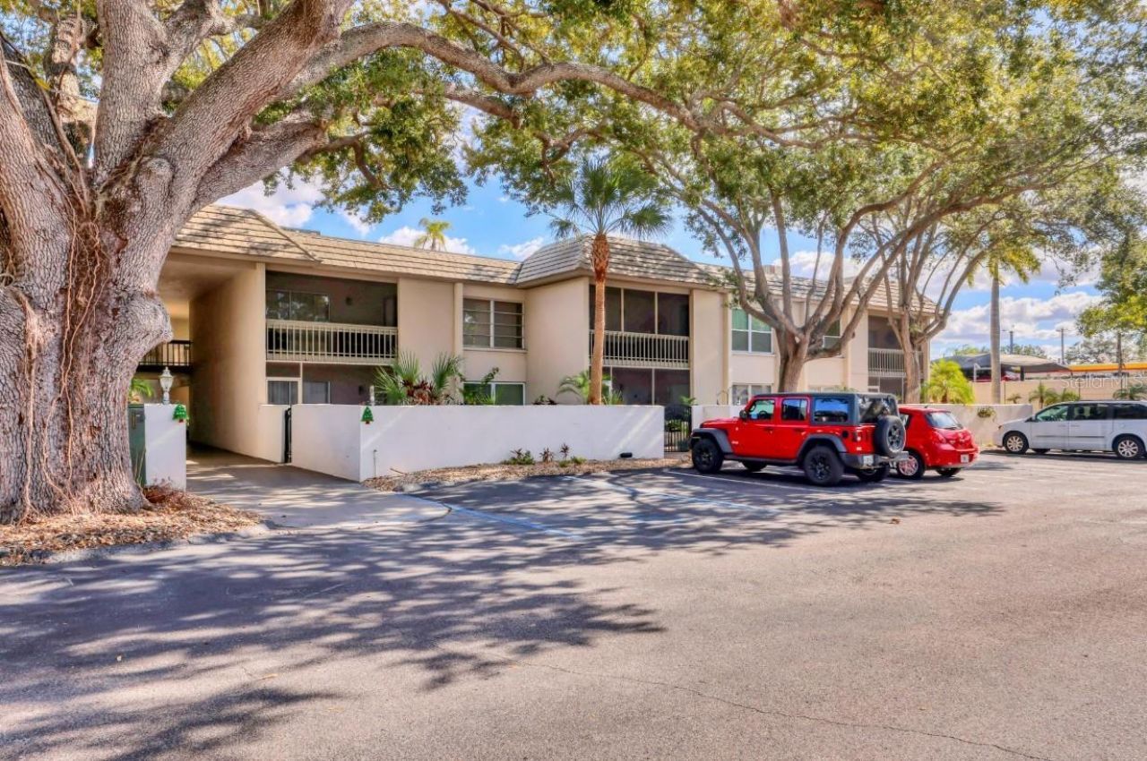 3350 S Osprey Avenue, Unit 209A, Sarasota, FL 34239 Photo