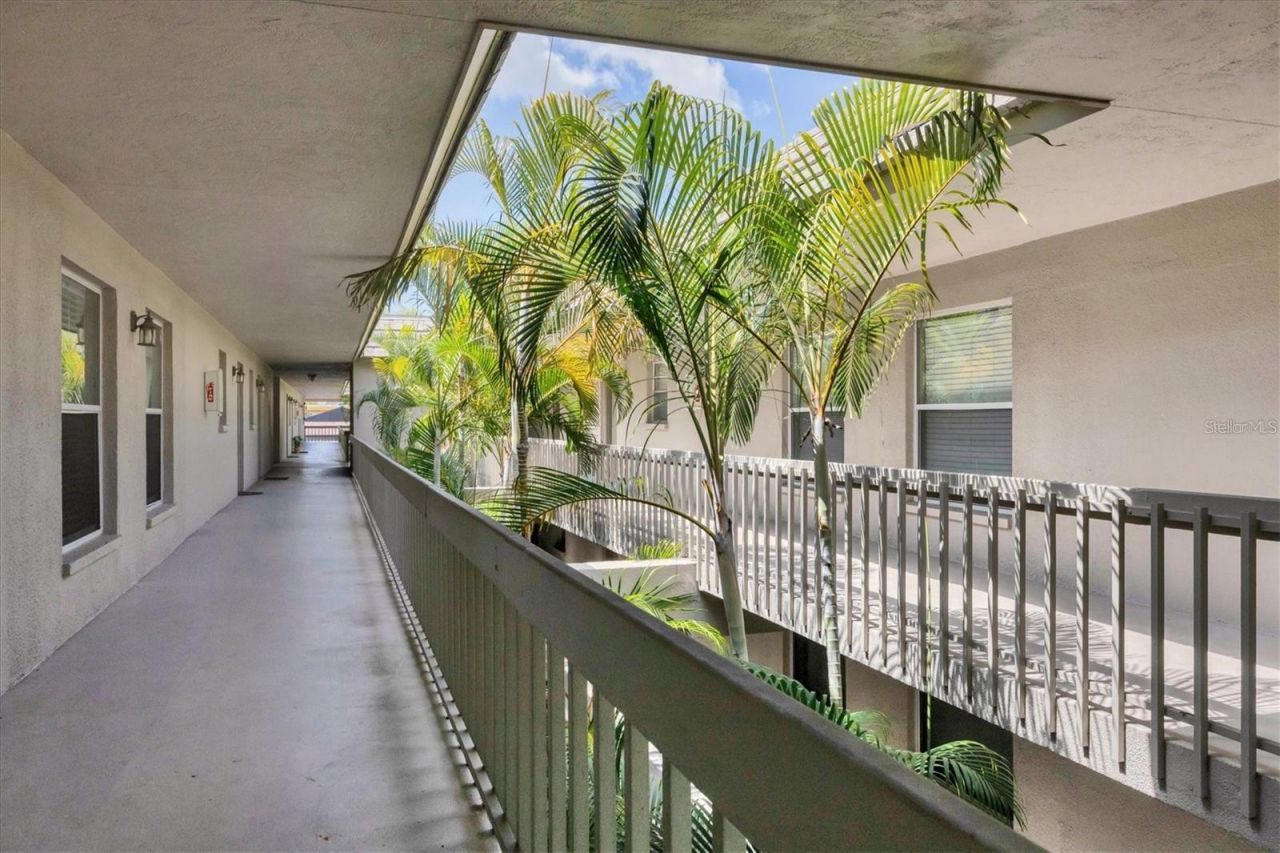 3350 S Osprey Avenue, Unit 209A, Sarasota, FL 34239 Photo