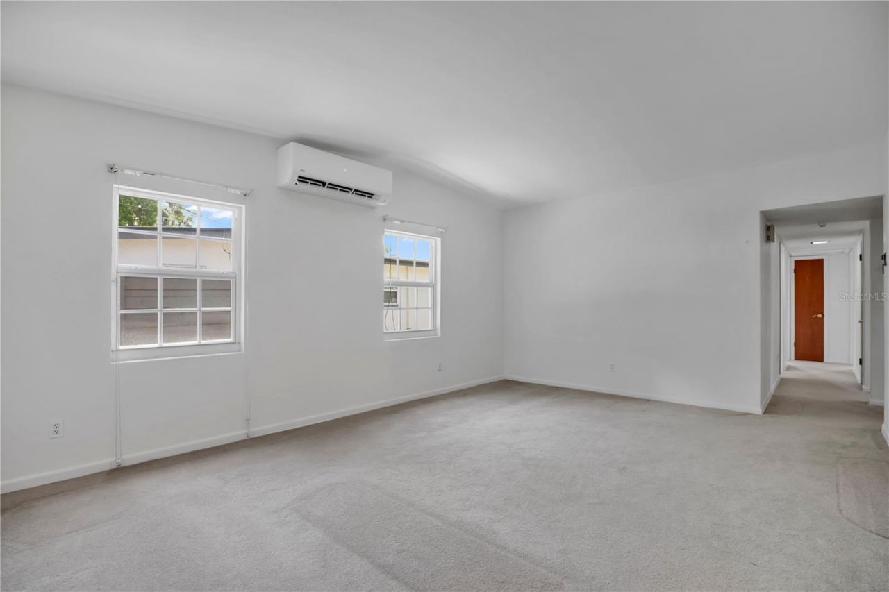 4511 Leslyn Court, Orlando, FL 32806 Photo