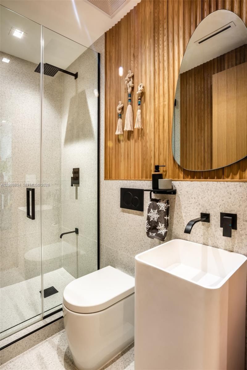 115 SW 23rd Rd , Miami, FL 33129 Photo