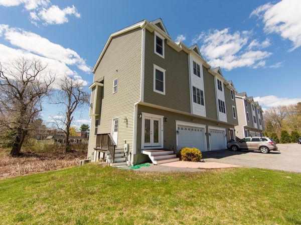 194 Oak St, Shrewsbury, MA 01545