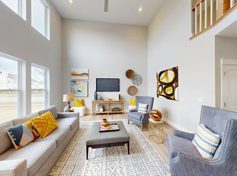 Main Photo