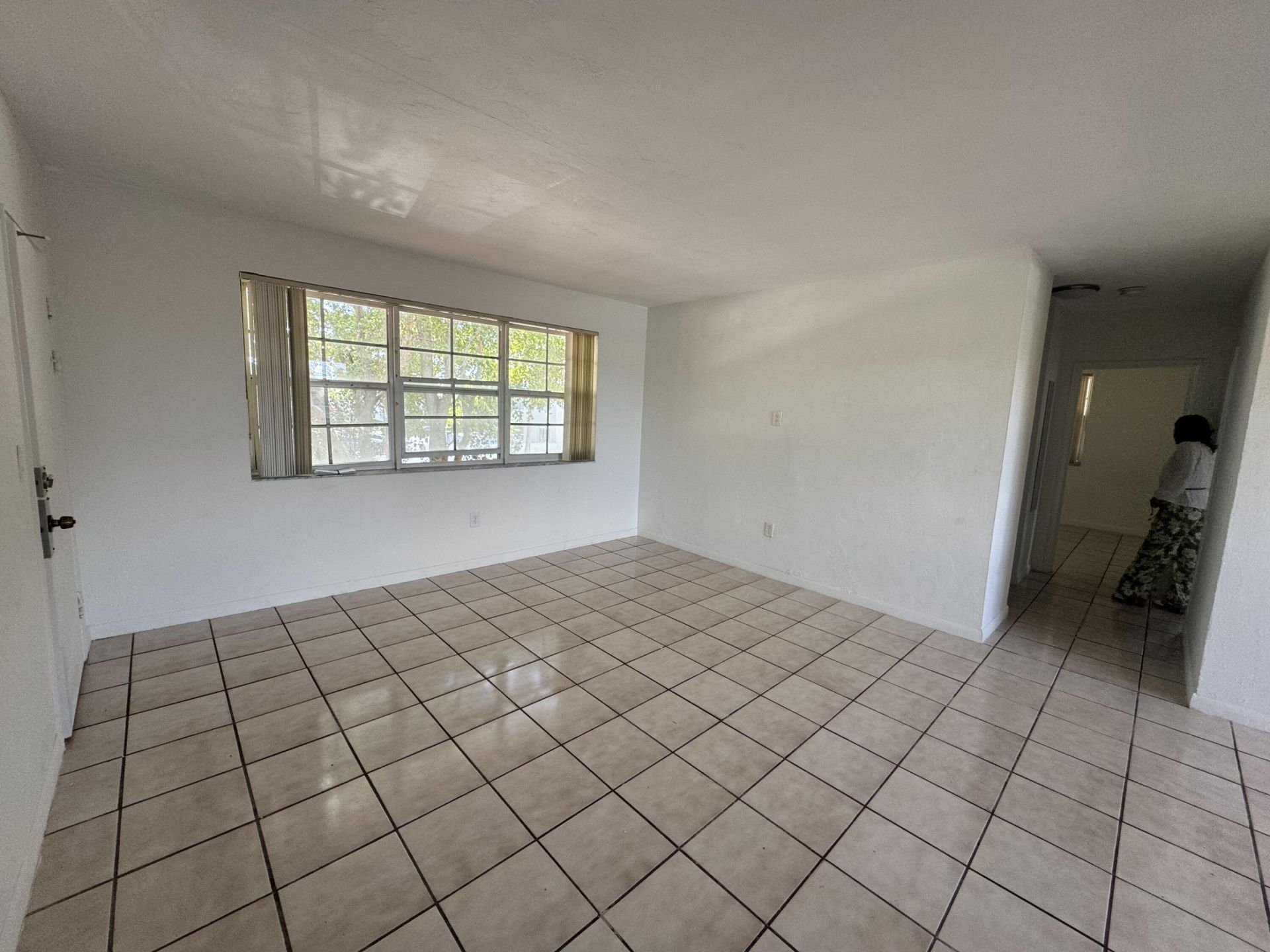 605 84th Street, Miami Beach, FL 33141 Photo