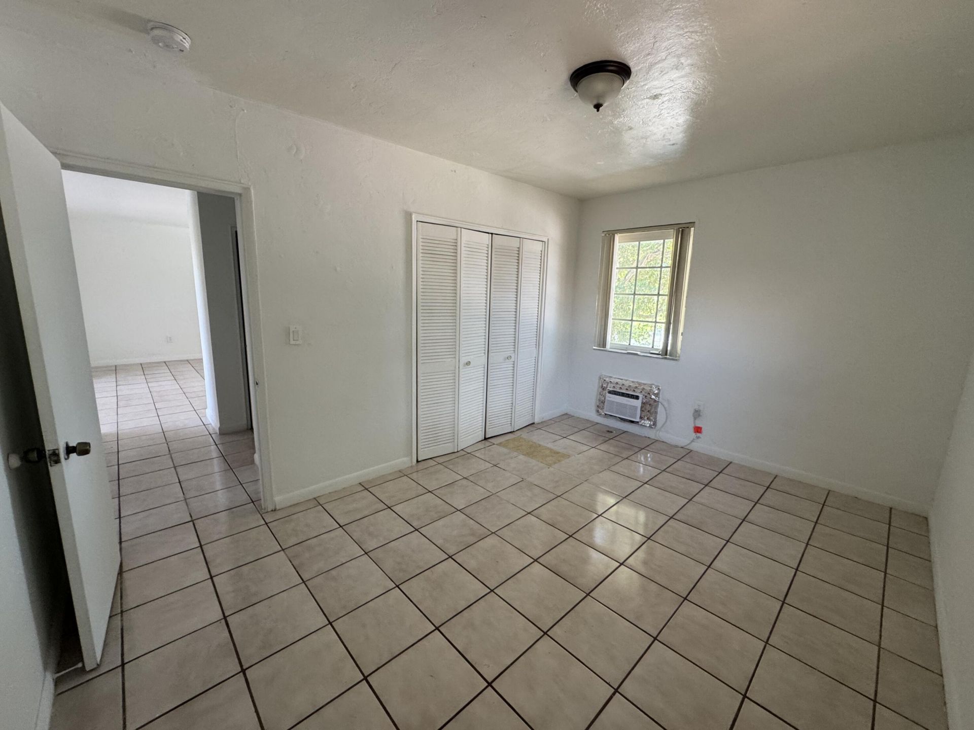 605 84th Street, Miami Beach, FL 33141 Photo