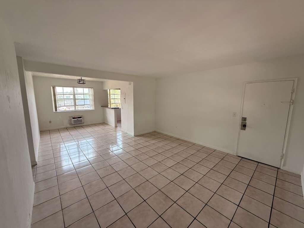 605 84th Street, Miami Beach, FL 33141 Photo