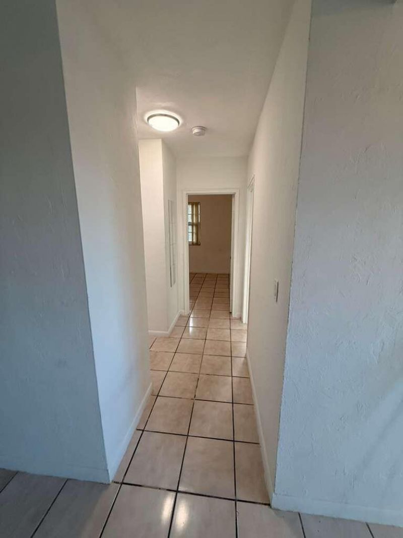 605 84th Street, Miami Beach, FL 33141 Photo