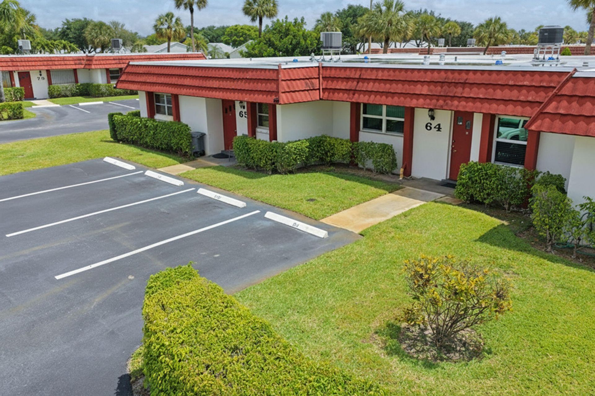 5800 Fernley Dr W, Unit 64, West Palm Beach, FL 33415 Photo