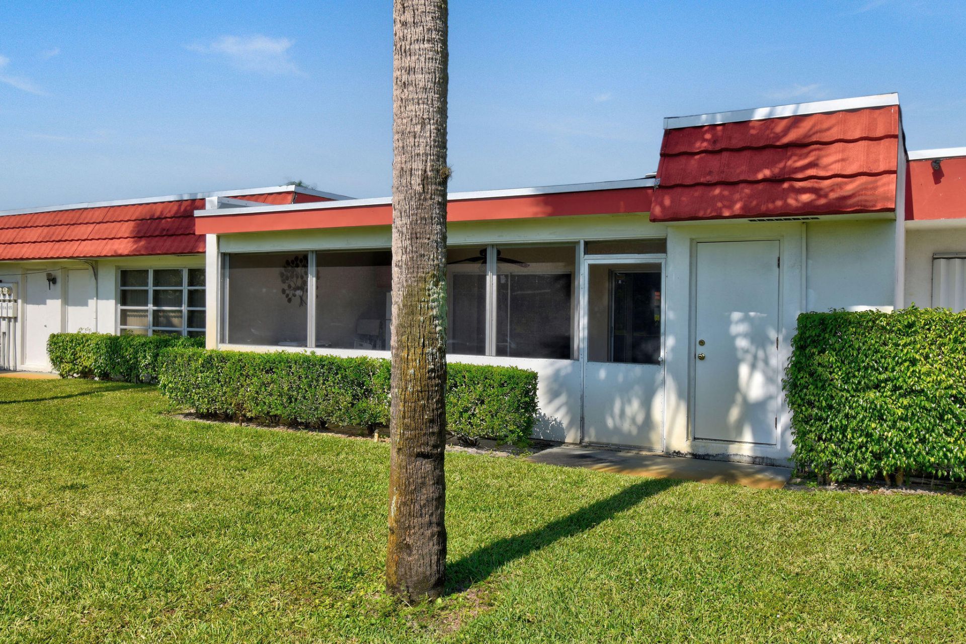 5800 Fernley Dr W, Unit 64, West Palm Beach, FL 33415 Photo