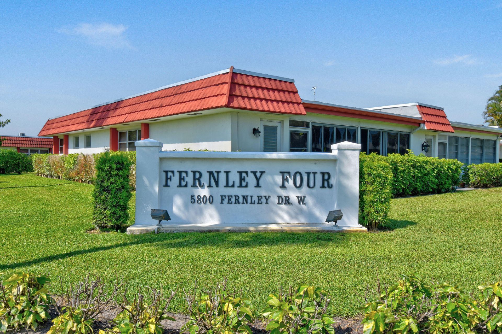 5800 Fernley Dr W, Unit 64, West Palm Beach, FL 33415 Photo
