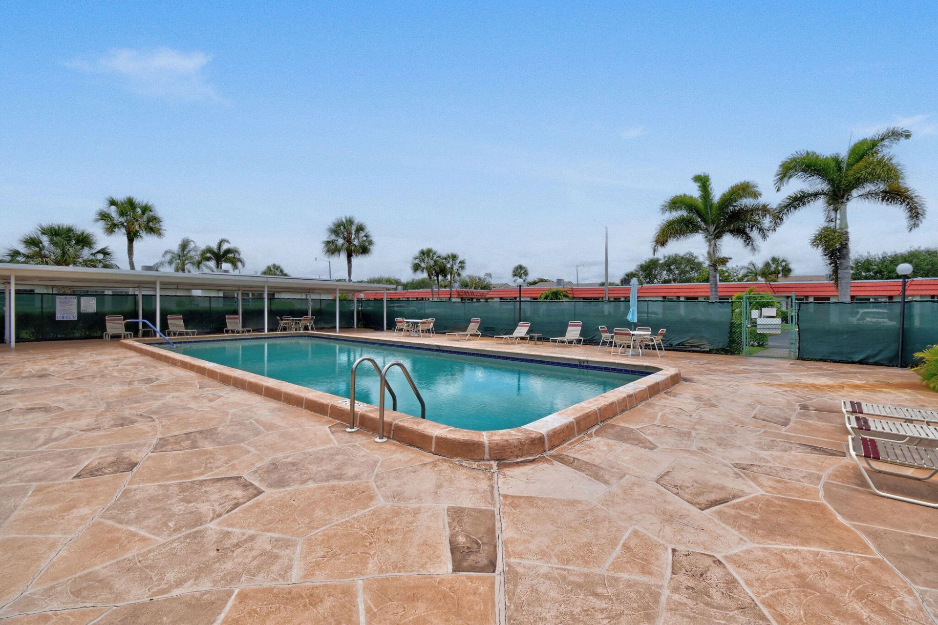 5800 Fernley Dr W, Unit 64, West Palm Beach, FL 33415 Photo