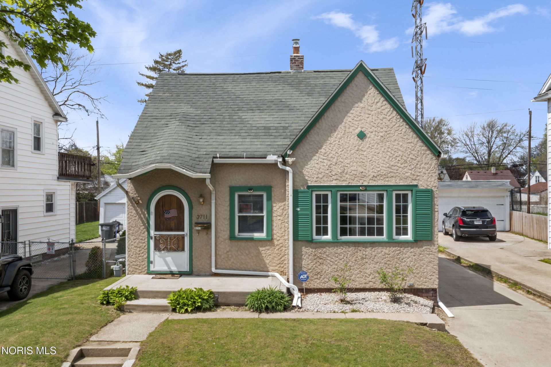 3711 Sherbrooke Road , Toledo, OH 43613 Main Photo