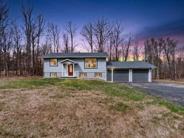 814 Rogers Avenue, Grand Rapids, MN 55744