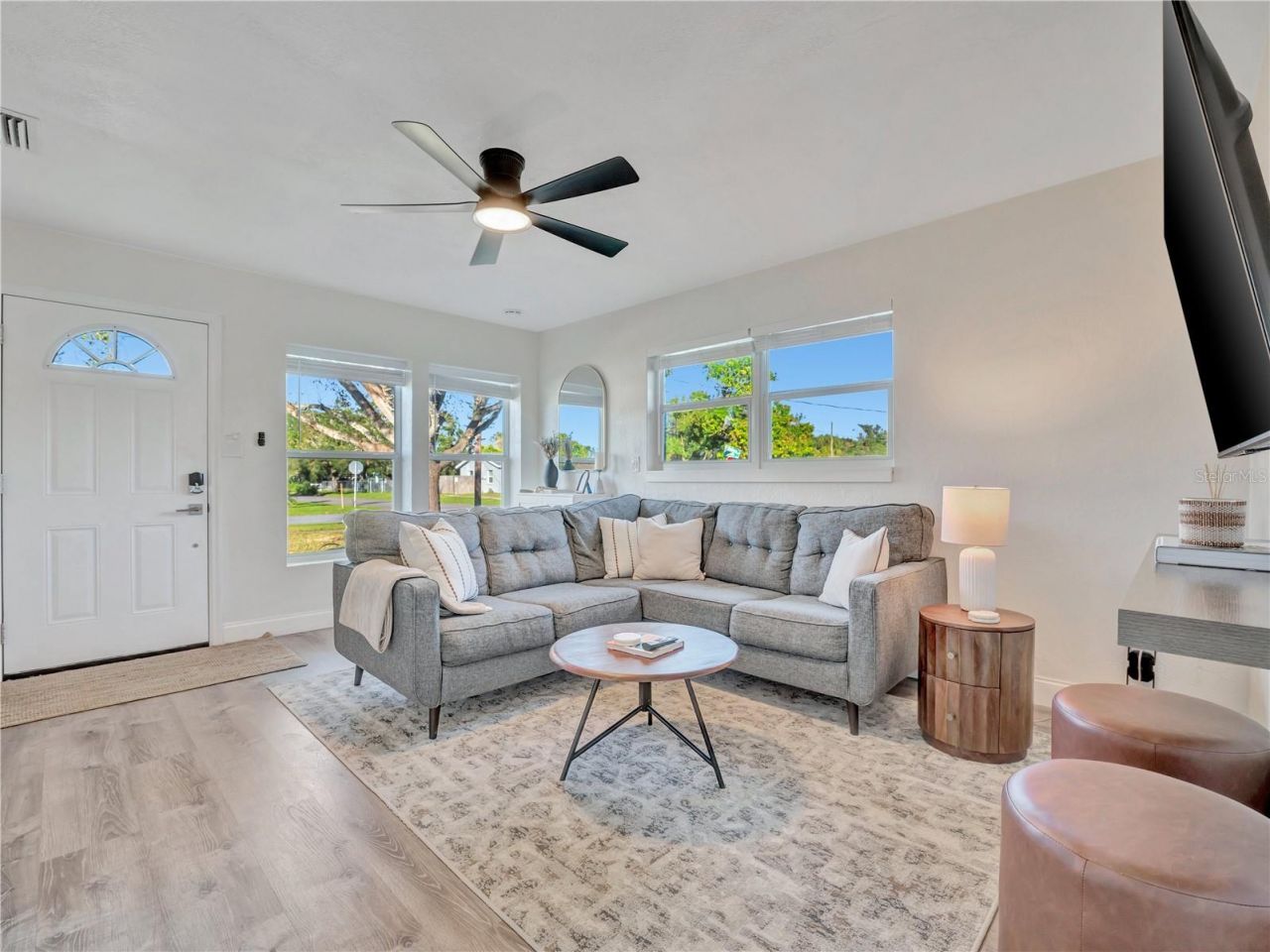4002 W Oklahoma Avenue, Tampa, FL 33616 Photo