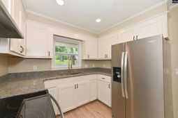 4 Valleybrook Court photo 4