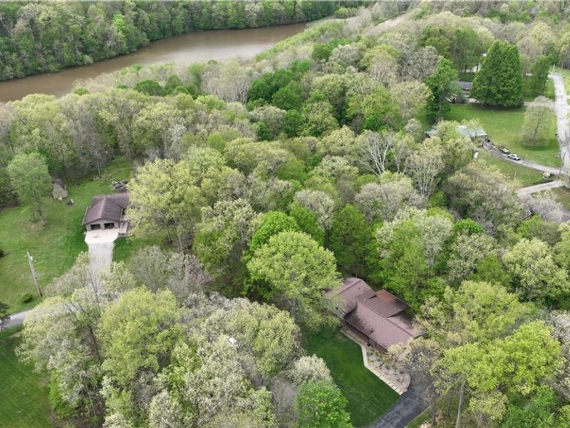 485 Northlake Drive, Vincent, OH 45784 Photo 3