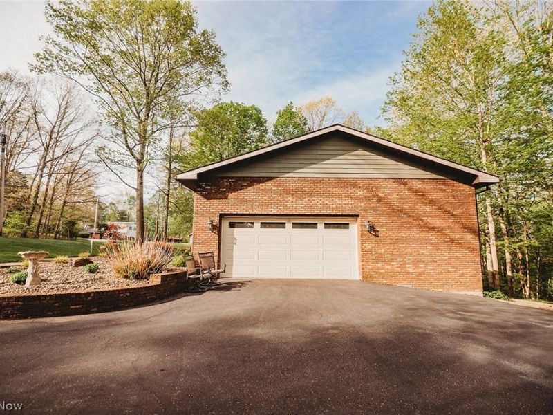 485 Northlake Drive, Vincent, OH 45784 Photo 6