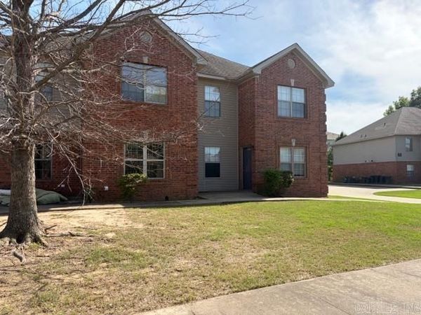 10800 Frenchmen Loop, North Little Rock, AR 72113