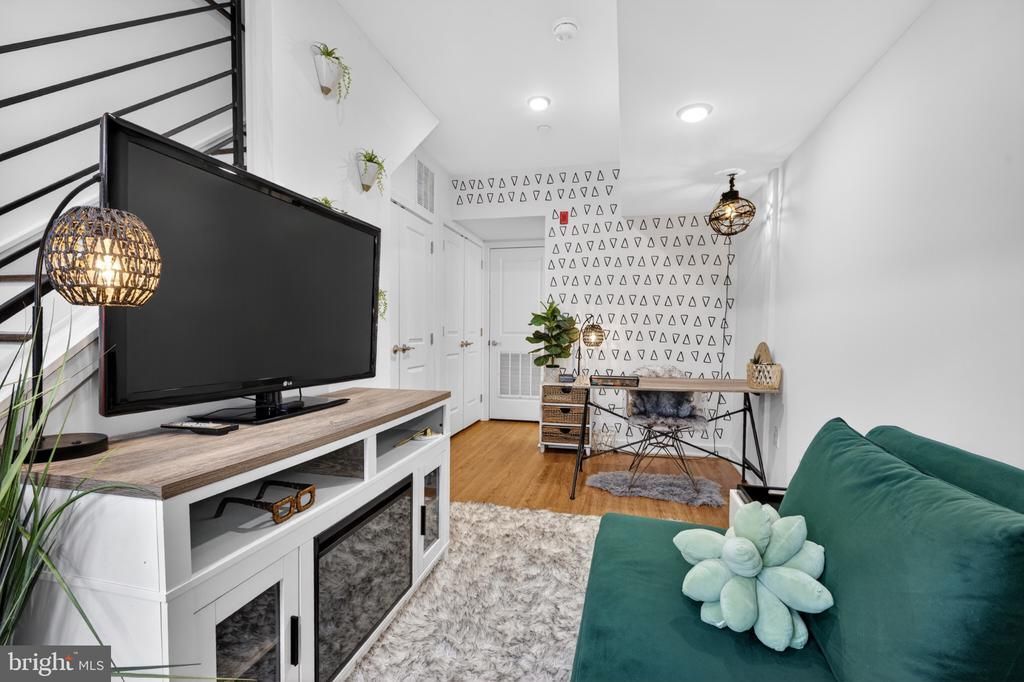 4727 Walnut Street, Unit 1, Philadelphia, PA 19139 Main Photo