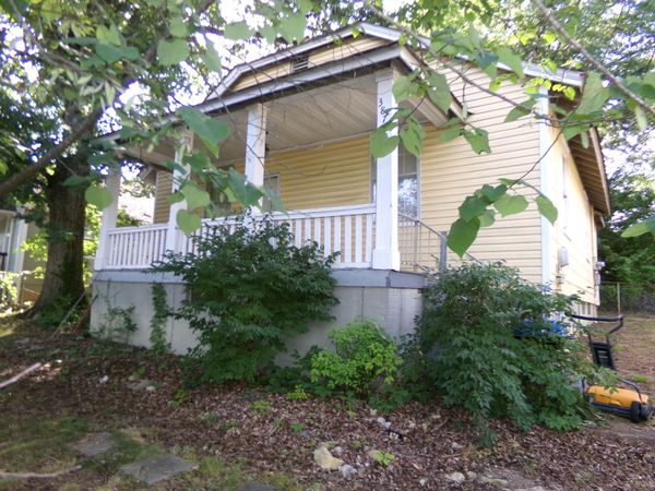 3876 Dixie Circle, Lupton City, TN 37351