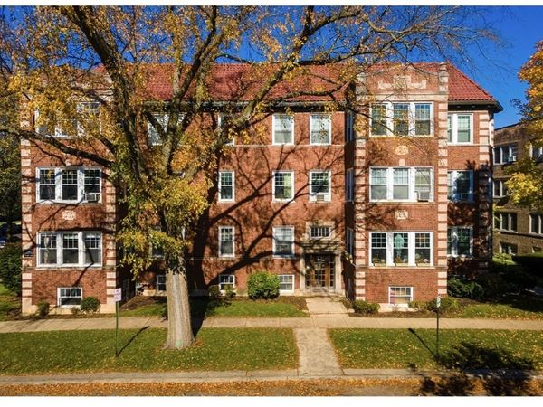 327 Kedzie Street , Unit 3, Evanston, IL 60202